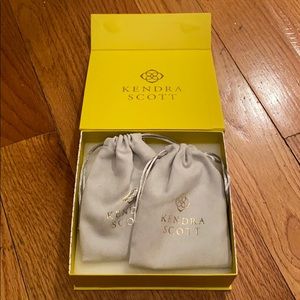 Kendra Scott Earring and Necklace Set